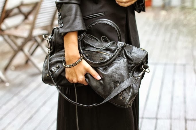 schwarze handtasche