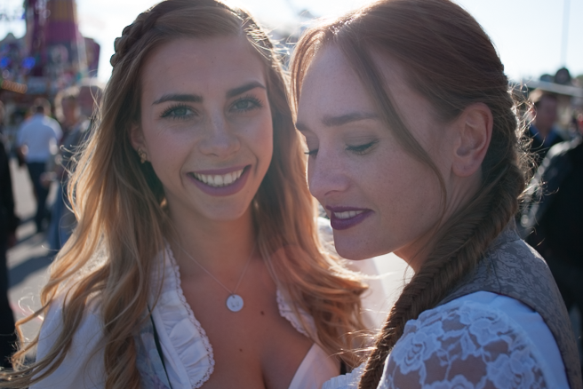 #sisterfromanothermister