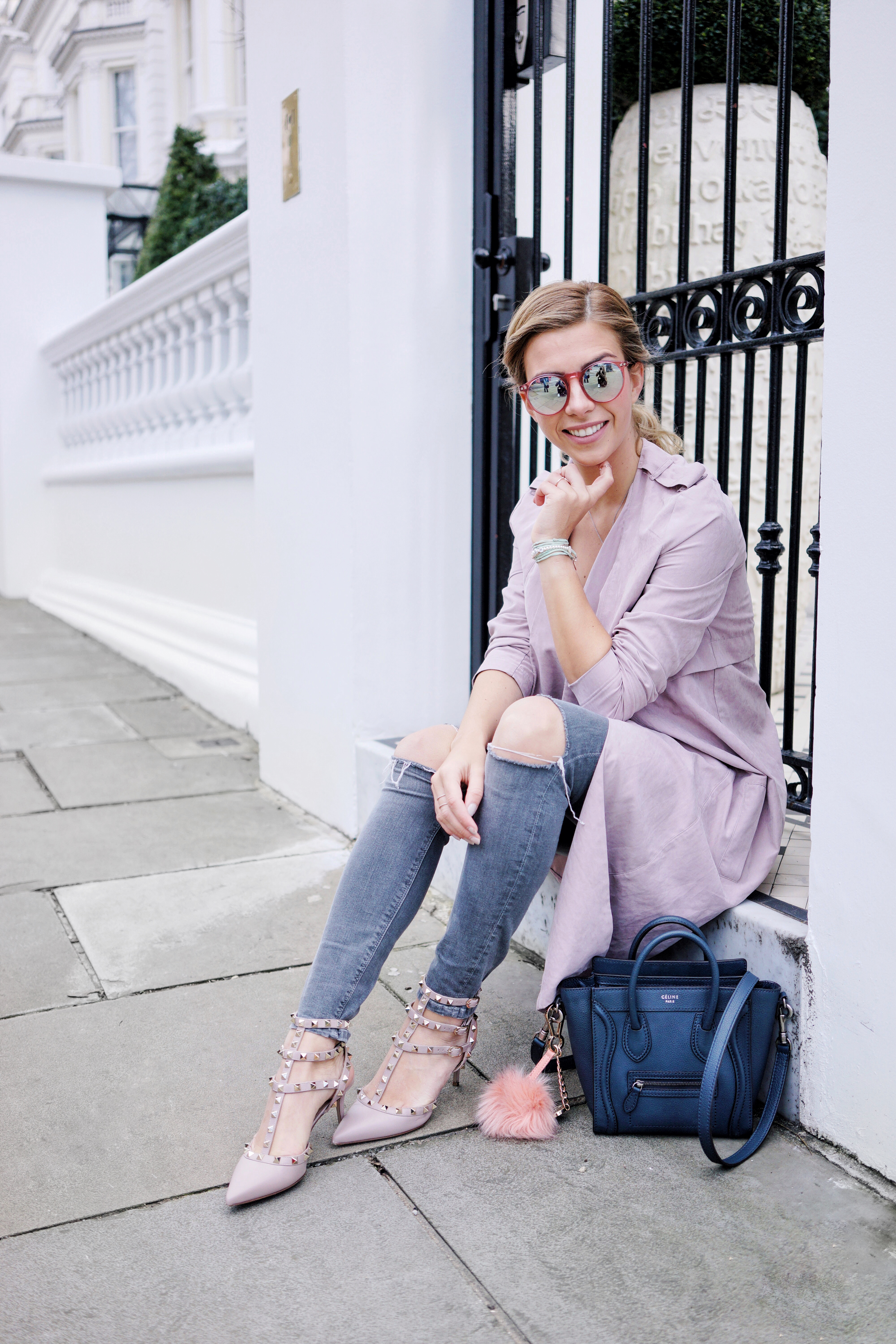 german-blogger-luisa-wildfox-mirrored-sunglasses-pink