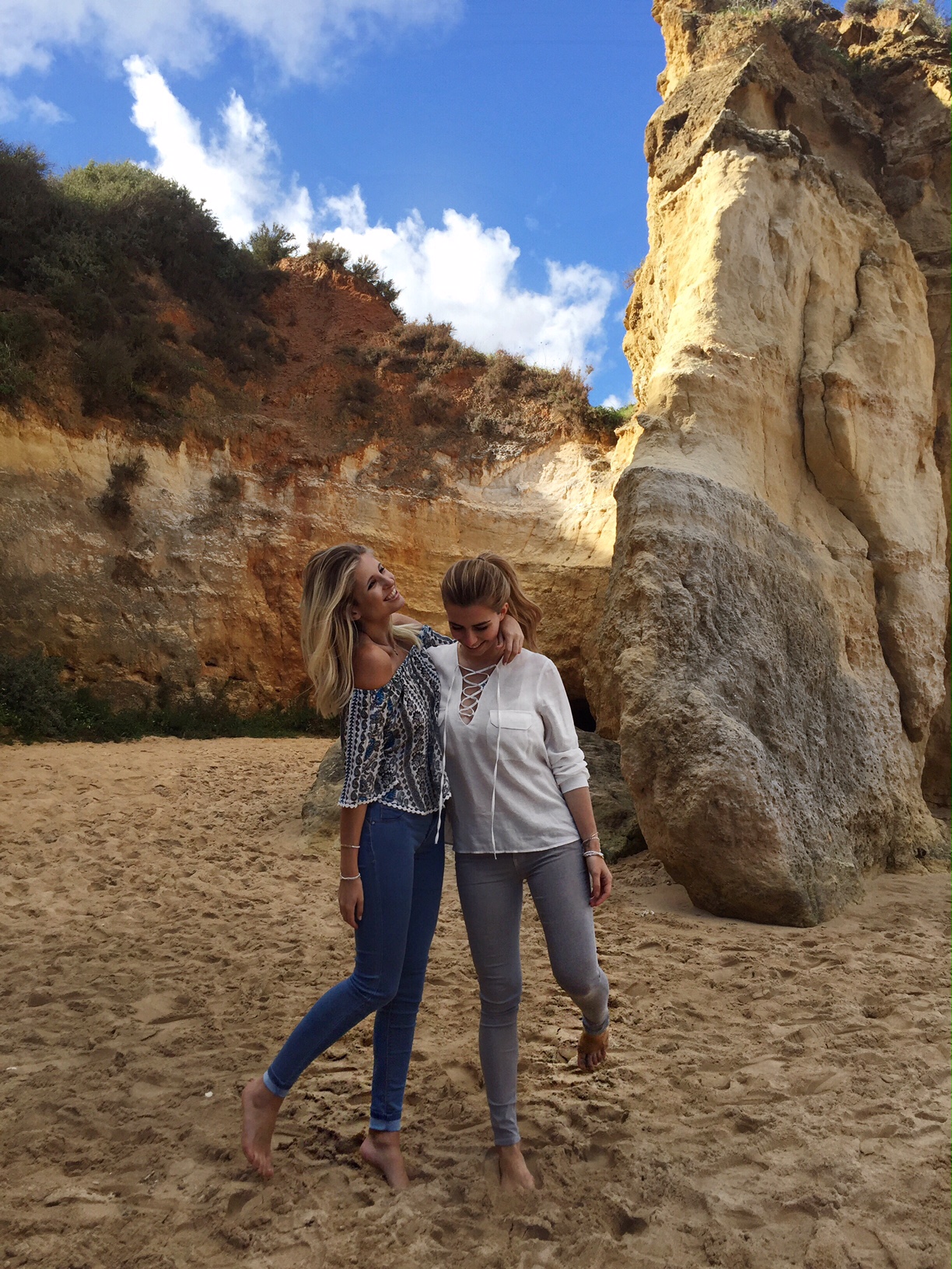 german_bloggers_best_friends_xenia_overdose_luisalion
