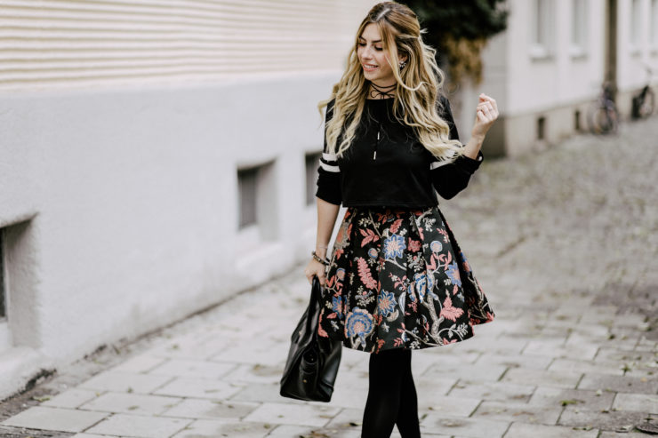 bunter Blumen Rock von Guess