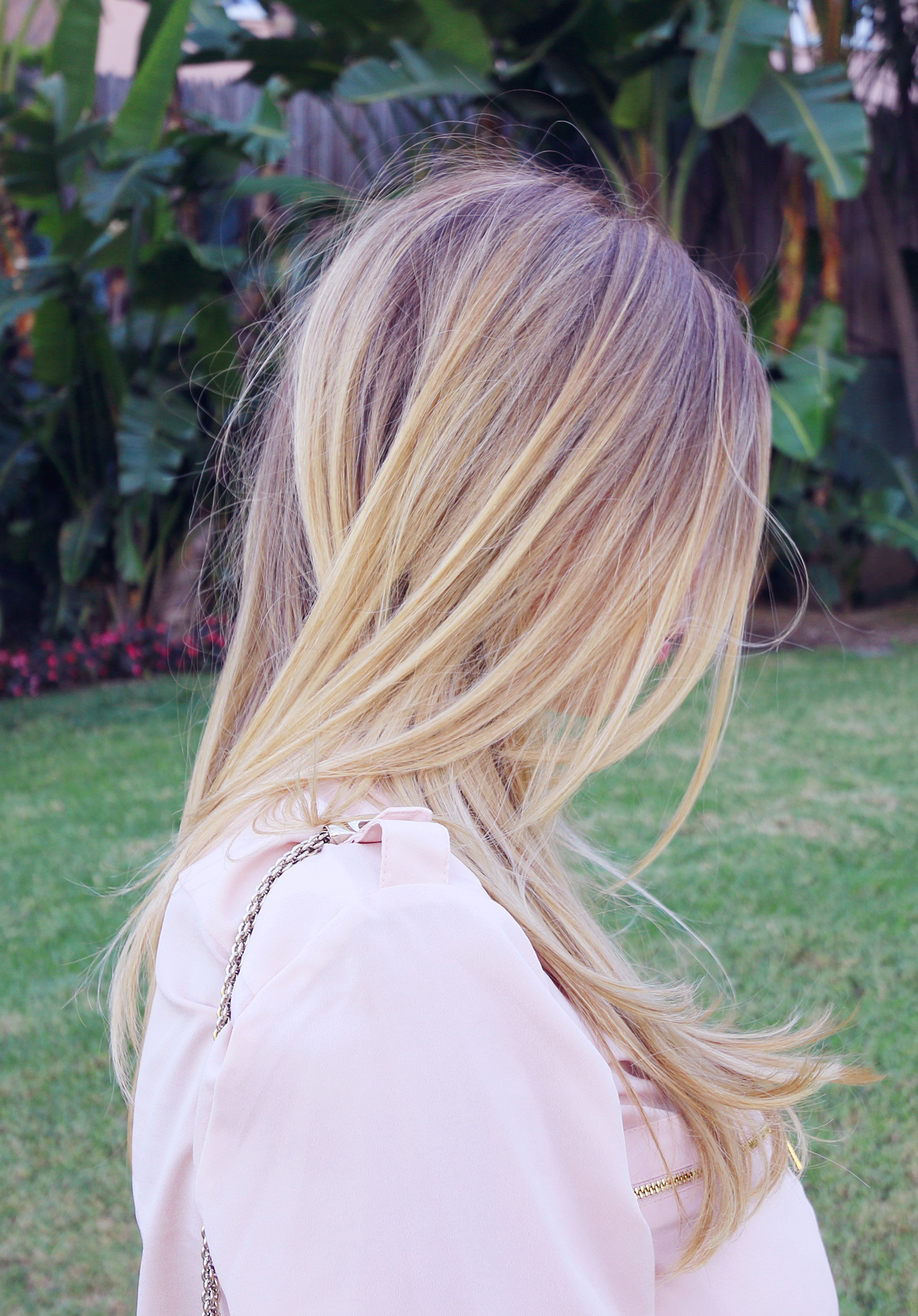 Style_Roulette_B2V_Salon_Ombre_Look_Blonde_Long_Hair_Hairdresser_Luisa_Lion