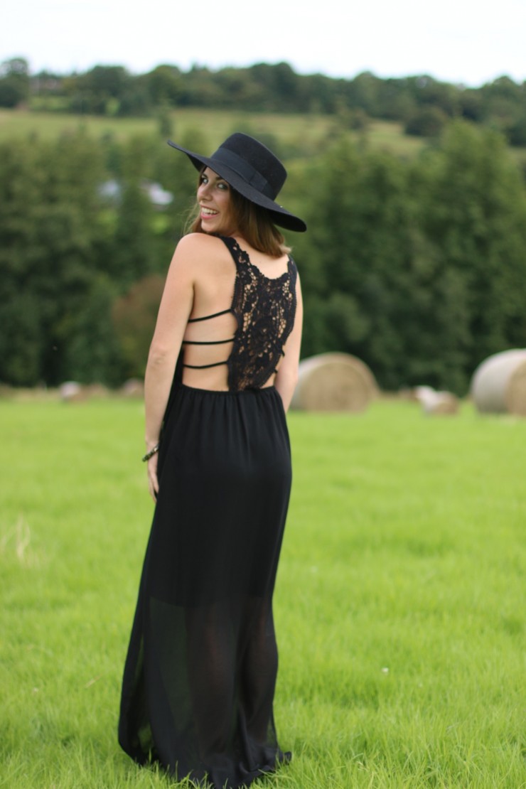 rückenfreies kleid schwarz edited