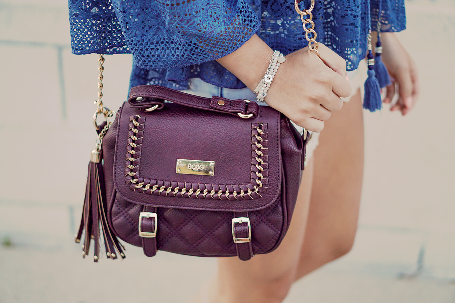 bcbg_tasche_storets_bluse_f21_shorts_luisa_lion