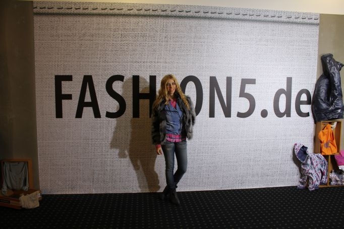 FASHION5 in Berlin - Bloggers, Photographers, Action