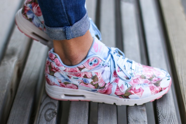 nike air max 1 blumen