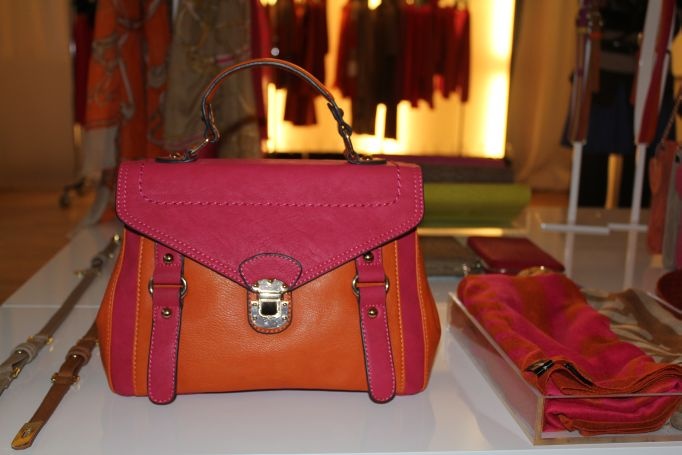 handtasche hallhuber orange pink