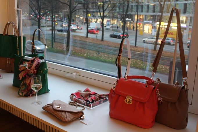 red bag hallhuber