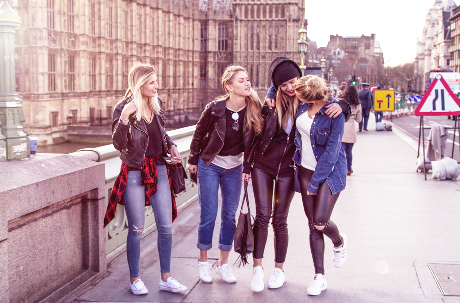 house_of_parliament_london_girls_friendship_squad_goals_freundschaften_luisa_lion