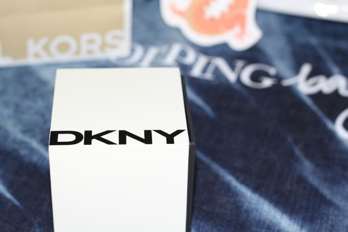 dkny uhren