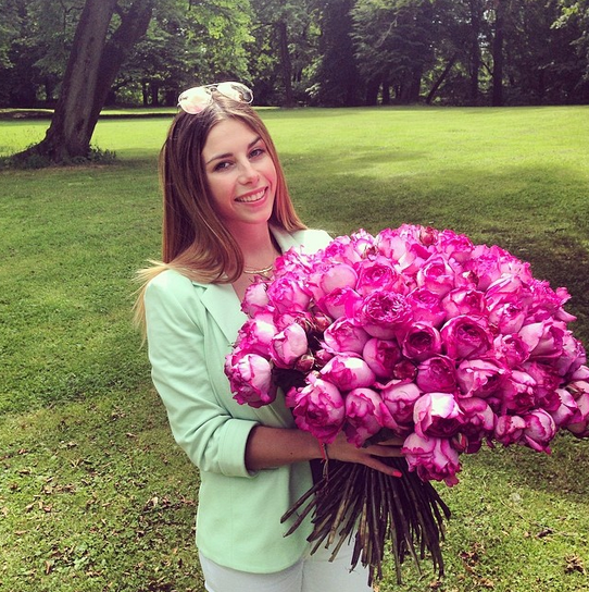 pink roses