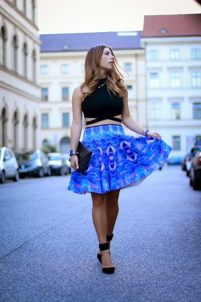 blue skirt julia korol