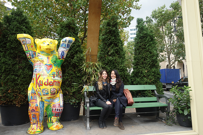 Luna & Luisa take Berlin
