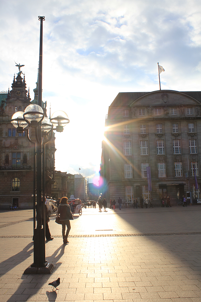 rathausplatz hamburg