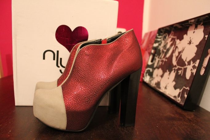 New in: Glossybox Style and Nelly Event Shoes