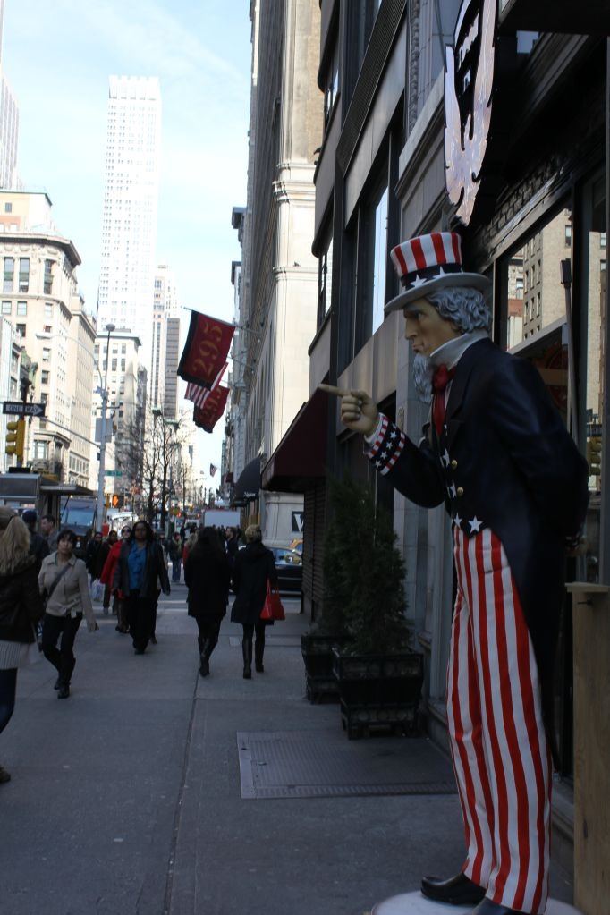 NYC: Welcome to 5th Avenue