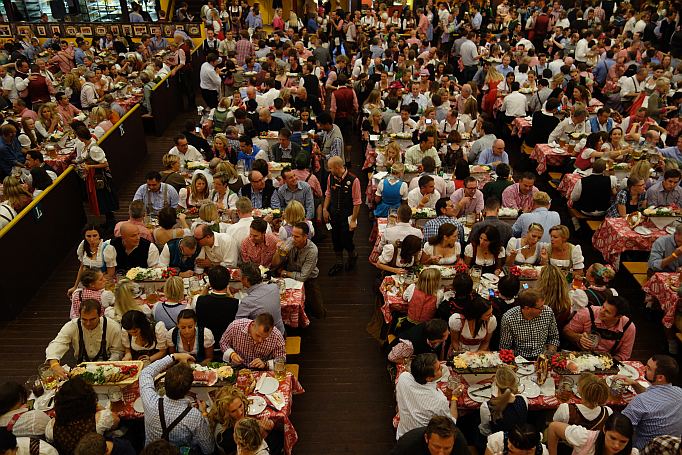 Oktoberfest 2012: Berzaghi & Freymann Blogger Wiesn