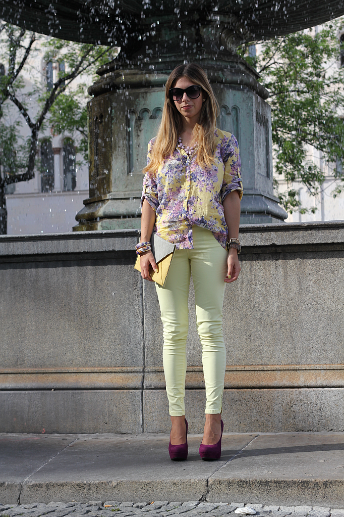 Outfit: All Yellow and Violet