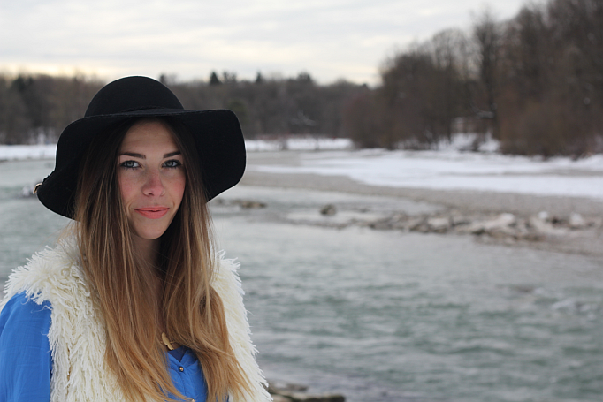Outfit: Hippie Blues & Furry West