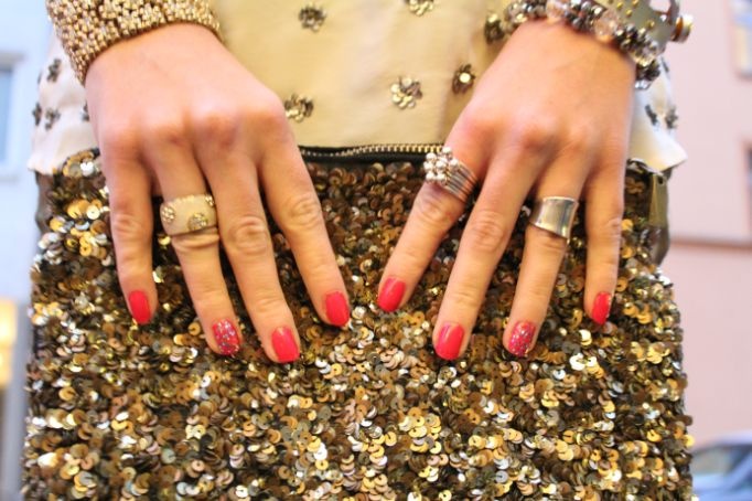 Outfit: It's raining golden glitter