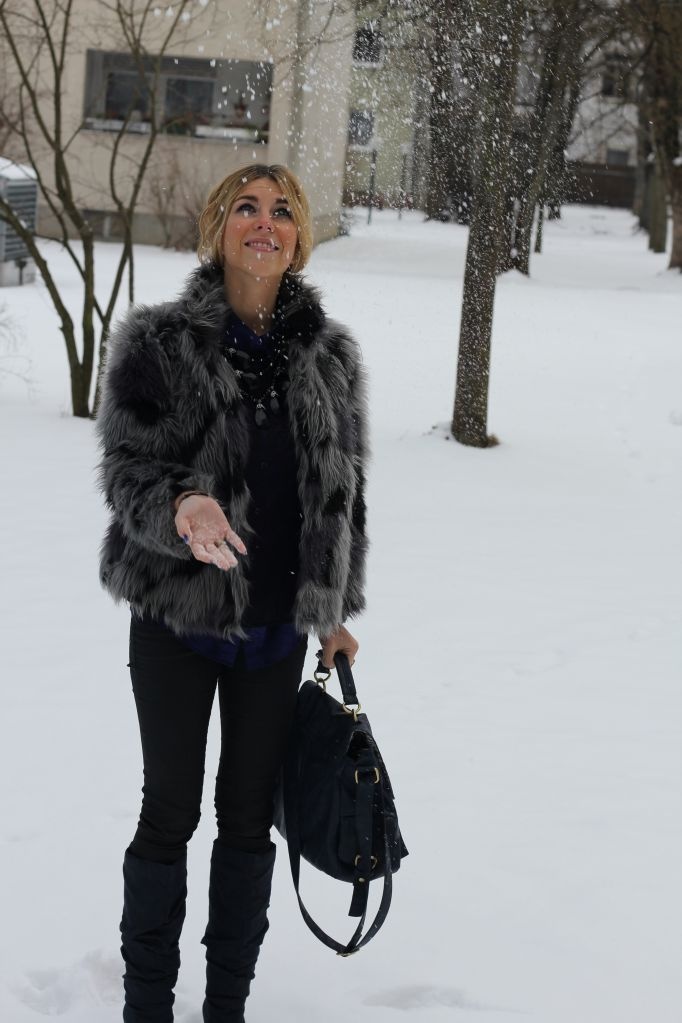 Outfit: Let it snow..