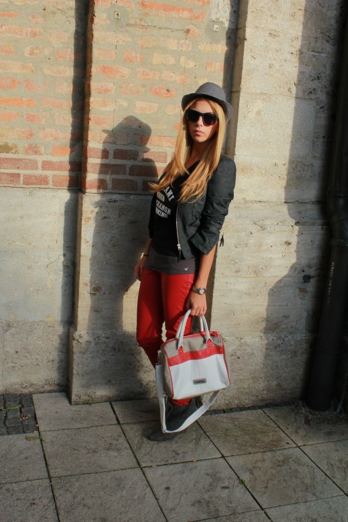 Outfit: Moves like Jagger