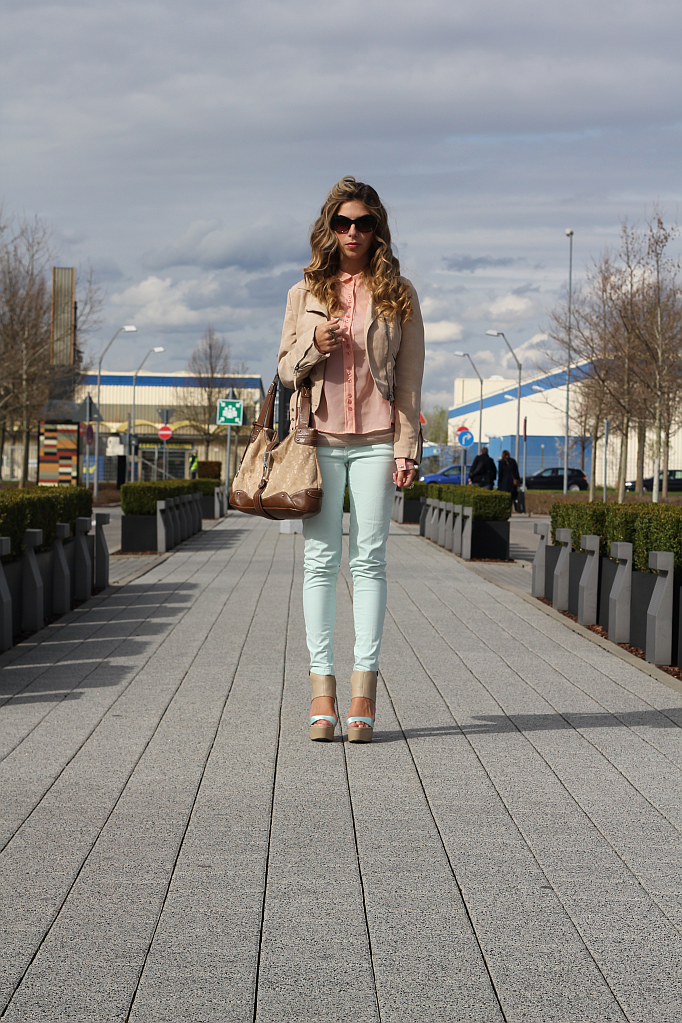 Outfit: Pastel Love