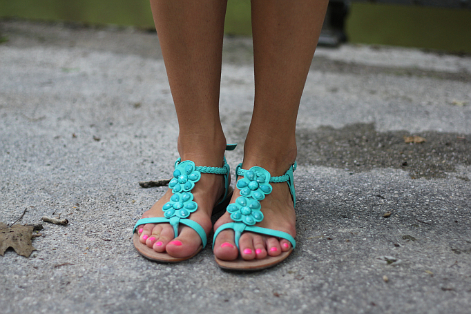 Outfit: Perfect Summer Colors - white & turquoise