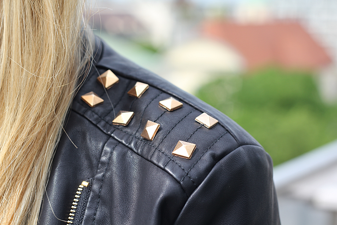 Outfit: Pressday above Munich