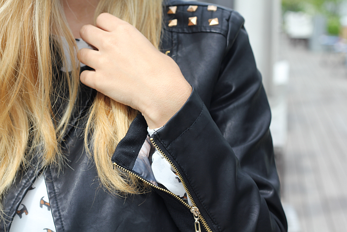 Outfit: Pressday above Munich