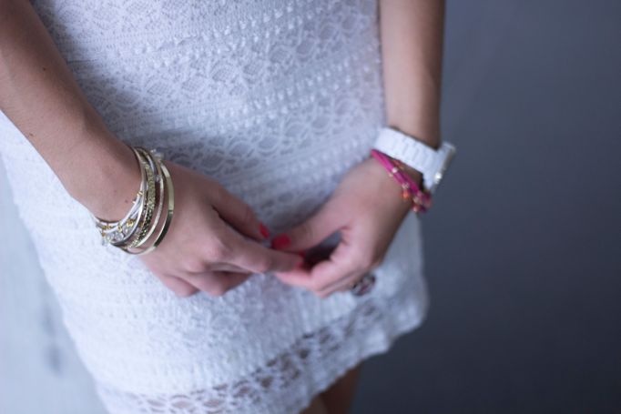 Outfit: White lace and lilac Flowers ( & my new Marc Jacobs bag)
