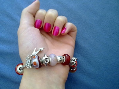 pink nails