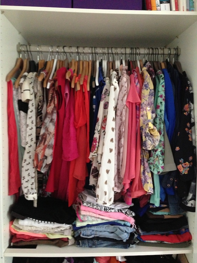kleiderschrank blusen