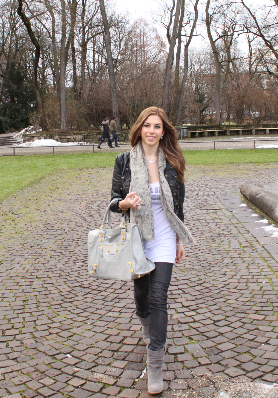 Street-Style Shooting with Marta and Shopping in Munich