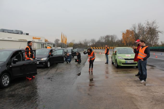 Video: Skoda Citigo Testdrive in High Heels