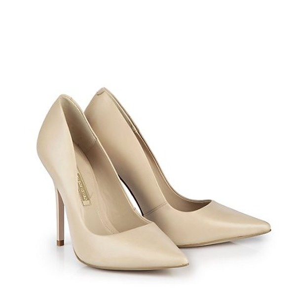 Buffalo Pumps in beige