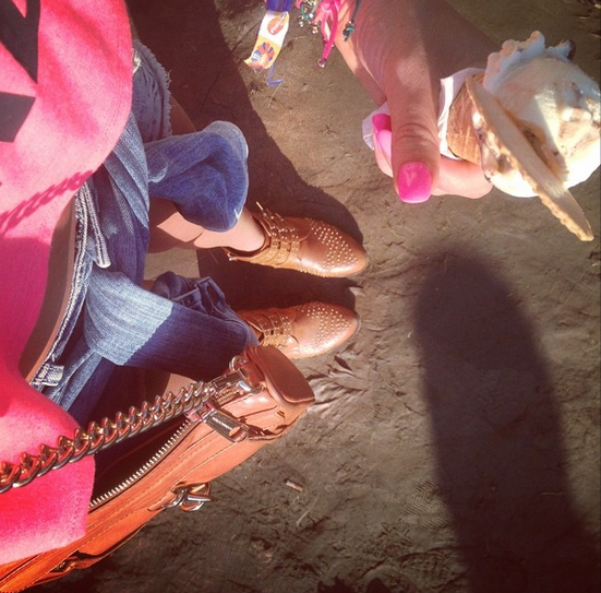braune schuhe mit nieten