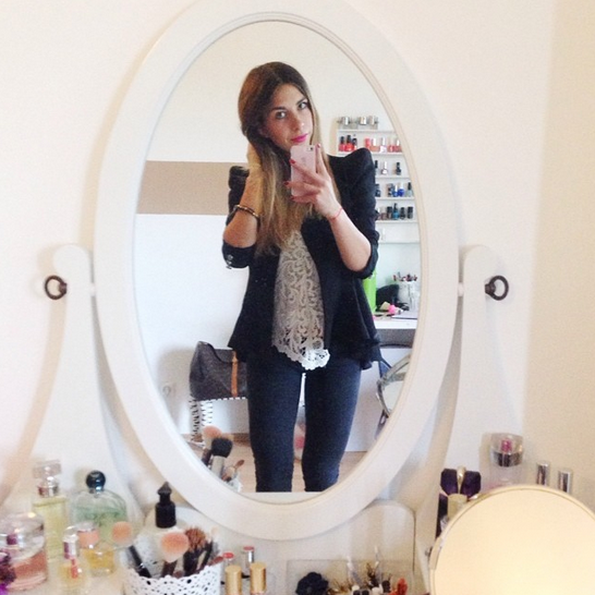 schwarzer blazer mit schulterpolster